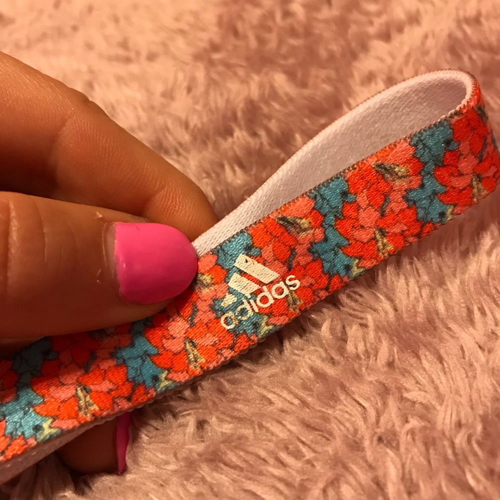 Adidas headbands - Picture 3 of 3